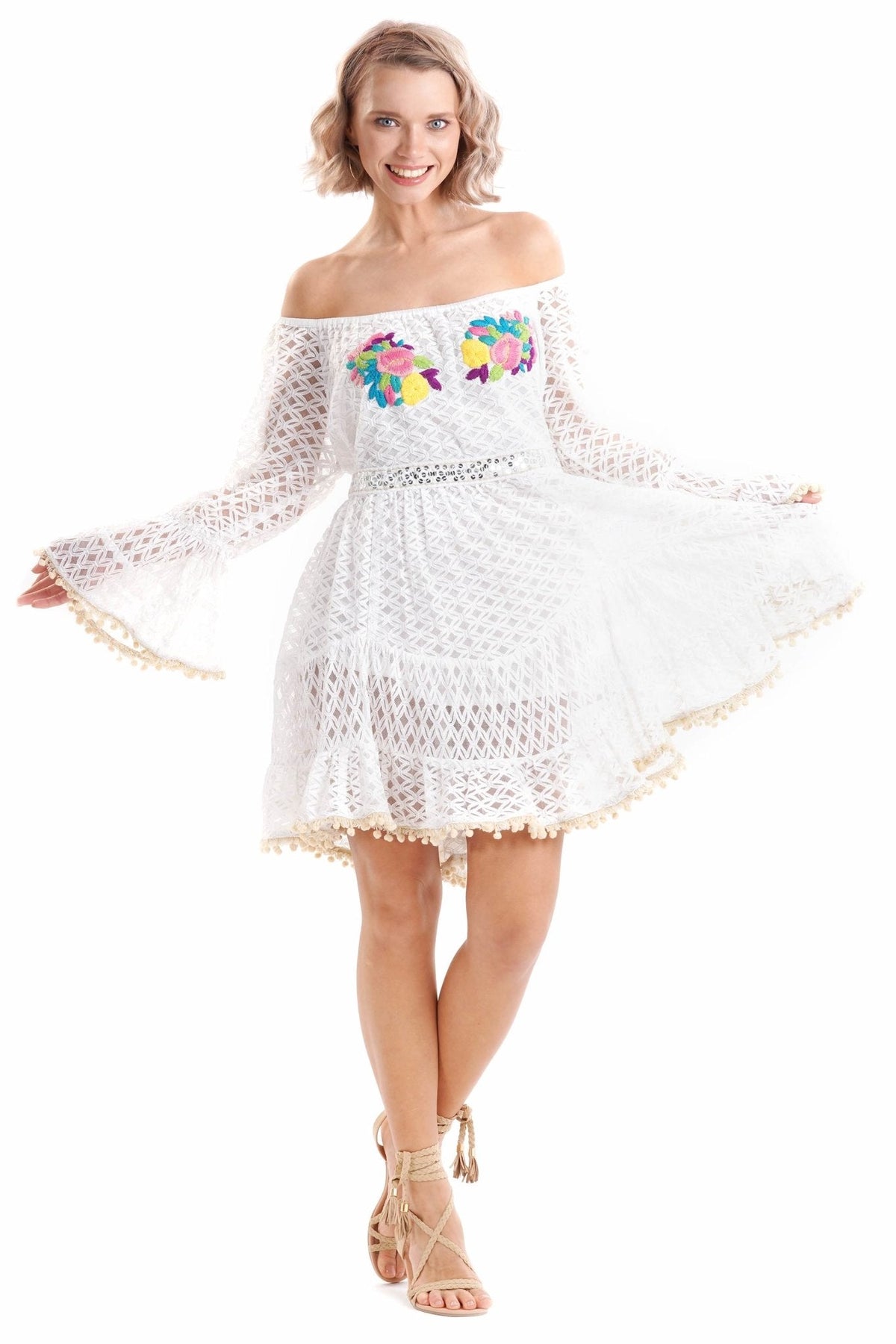 Vestido Bordado de Colores